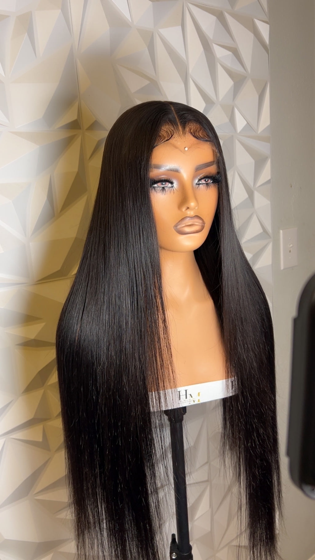 The 5-Bundle 26” Superior Haus Custom 5x5 HD Clo Unit(Bone Straight)